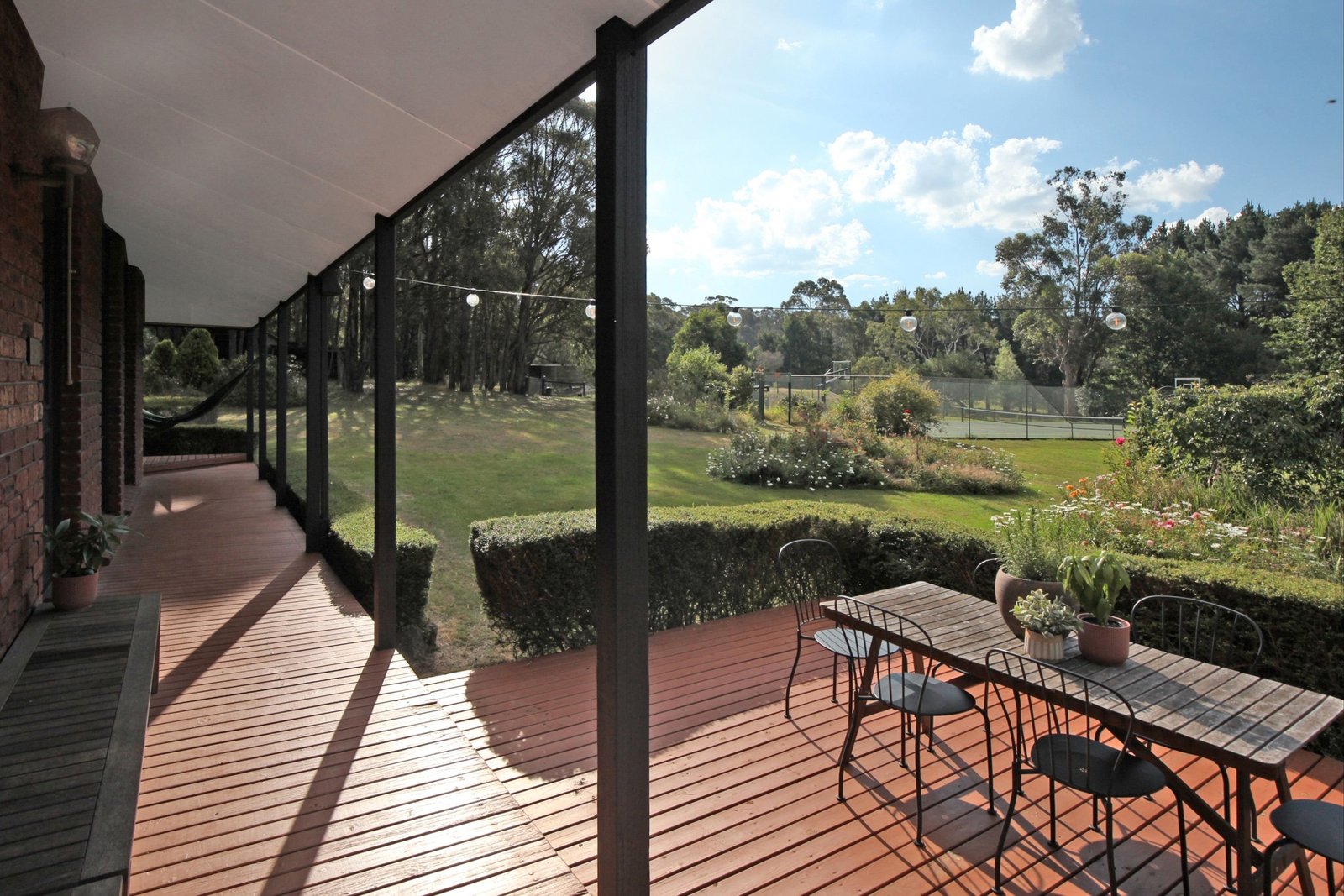 Real Estate and Property in 47 Royle Court, Woodend, VIC