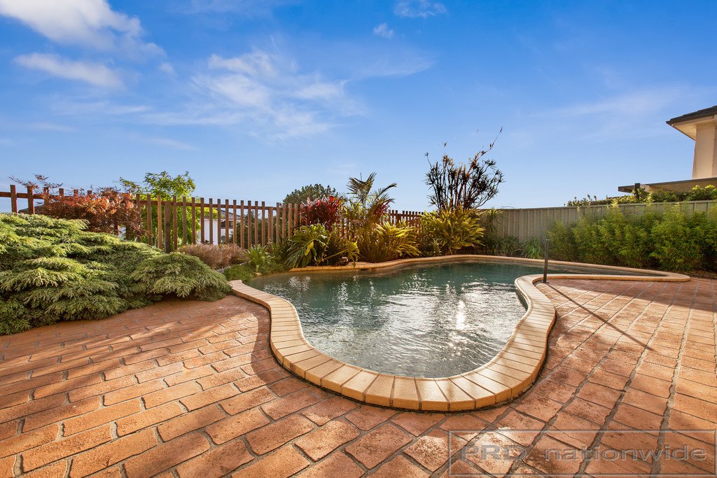 47 Somerset Drive THORNTON 11