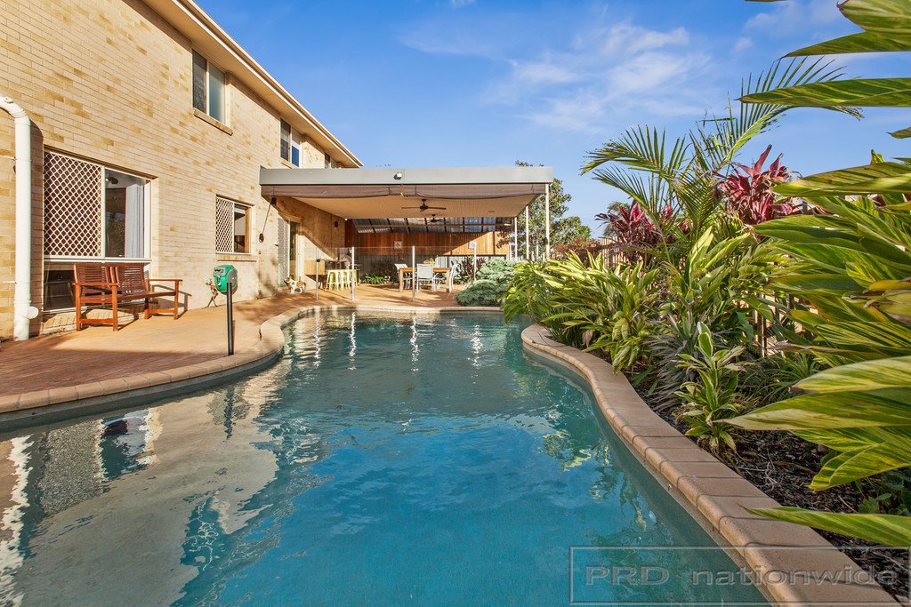 47 Somerset Drive THORNTON 13