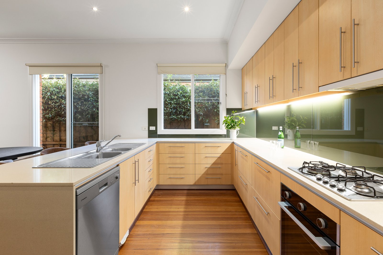 47 Somerset Road, Glen Iris, 3146