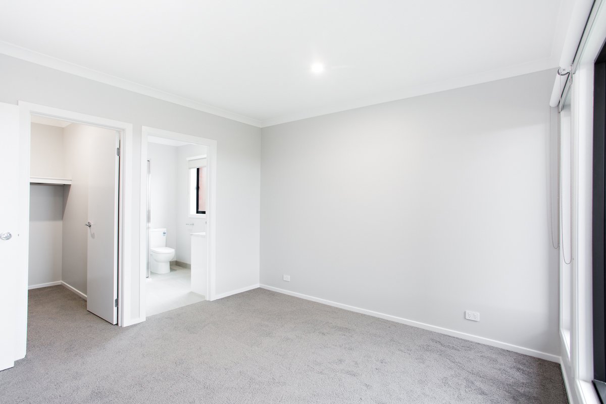 Gallery: 47 Swan Boulevard