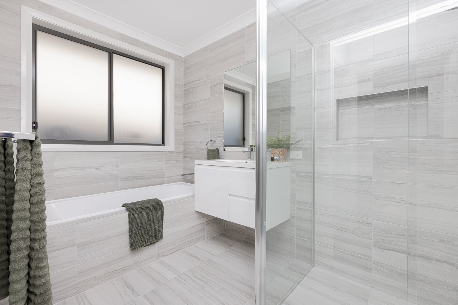 47 Tournament Street RUTHERFORD 15