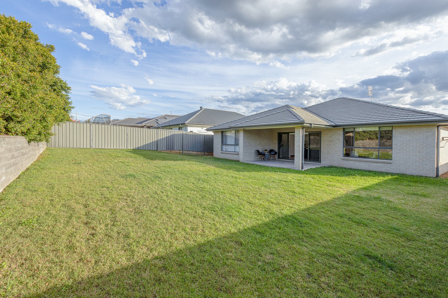 47 Tournament Street RUTHERFORD 26