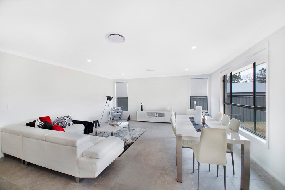 47 Tournament Street RUTHERFORD 12