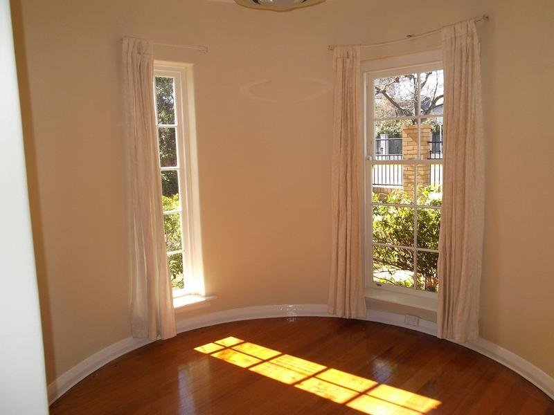 Gallery: 4/7 Wallace Avenue