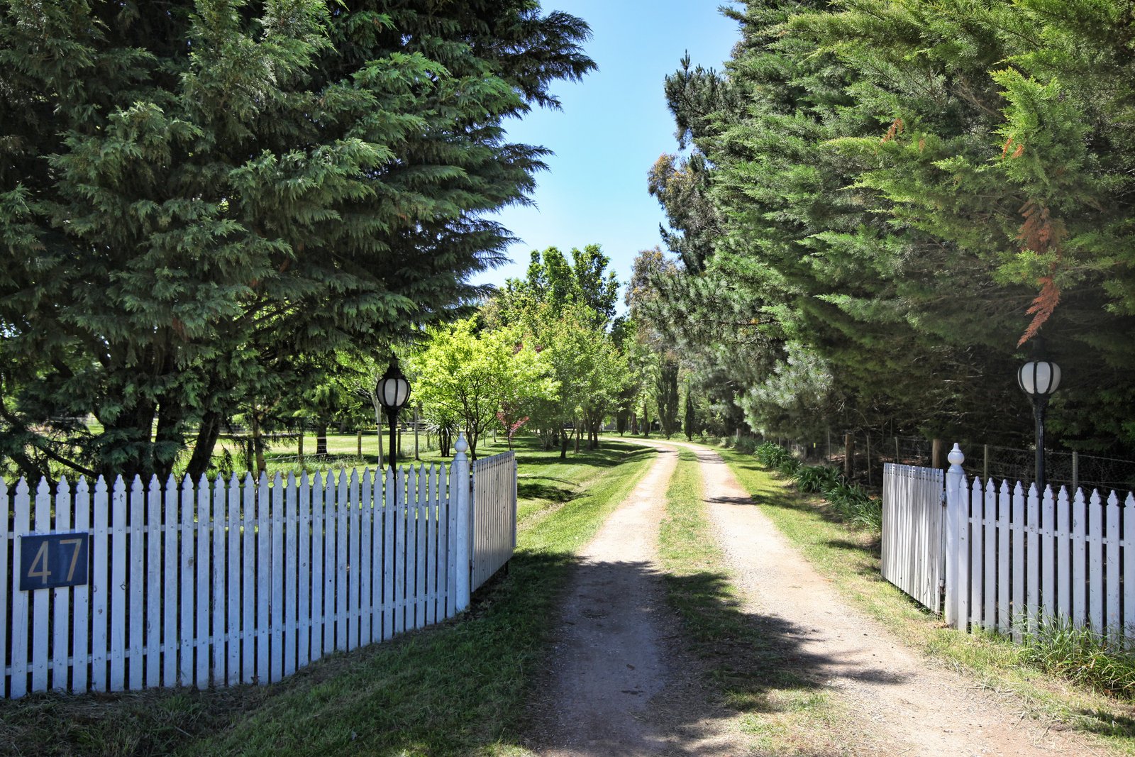 Real Estate and Property in 47 Whitelodge Road, Woodend, VIC