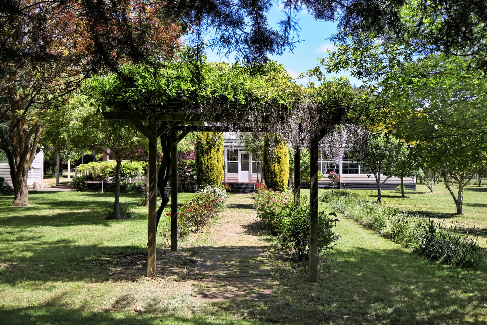 Real Estate and Property in 47 Whitelodge Road, Woodend, VIC