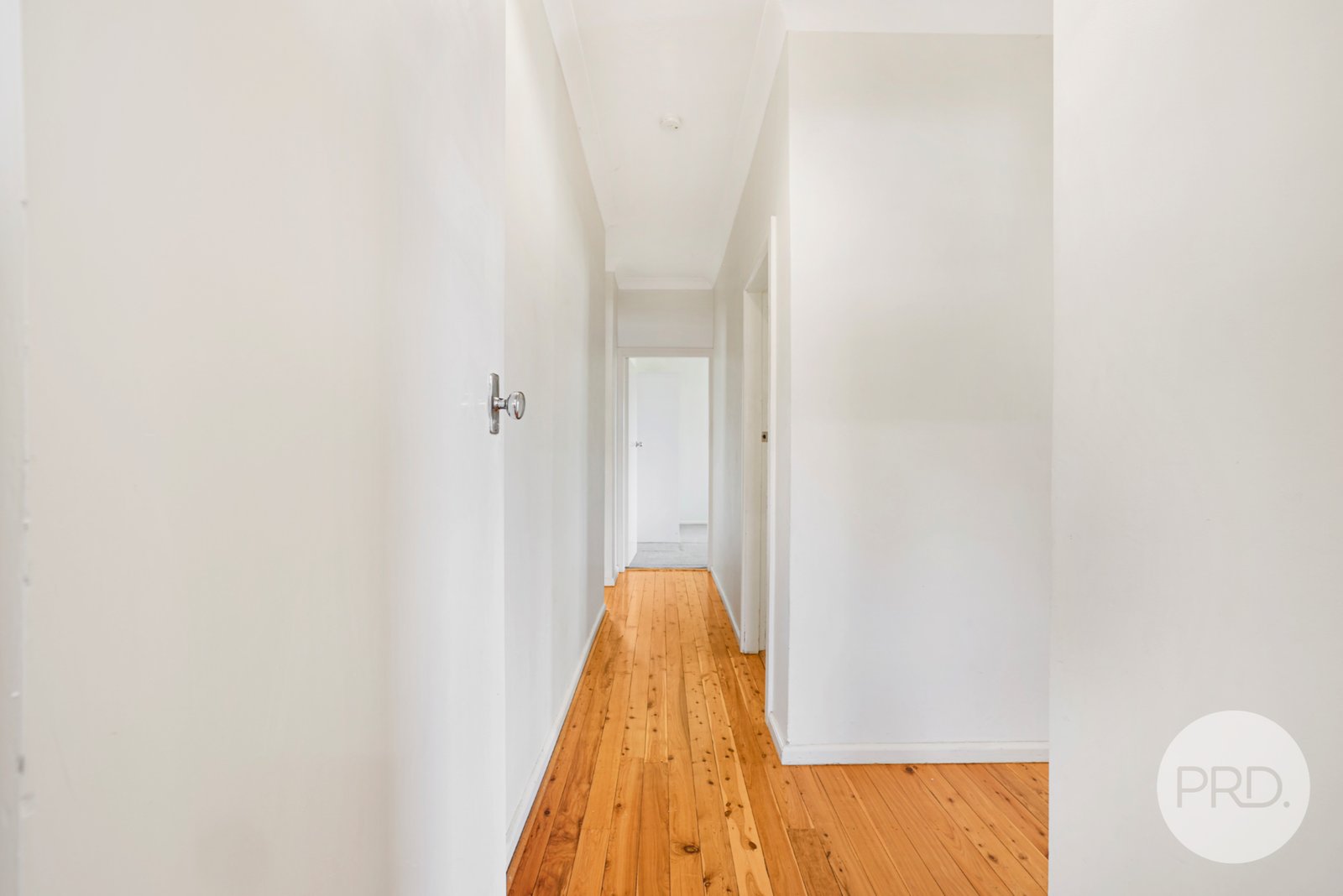 47 Wilburtree Street TAMWORTH 8