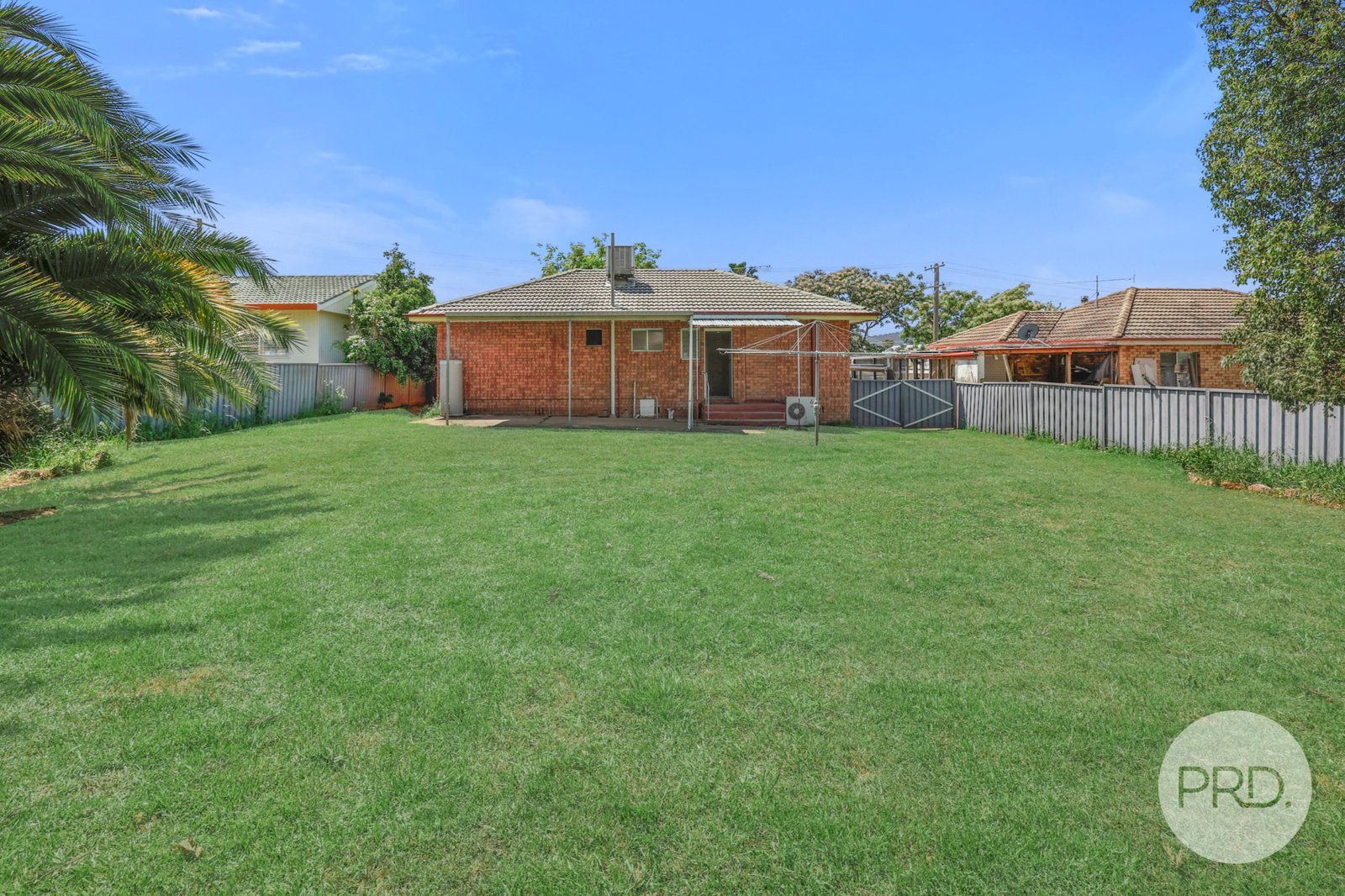 47 Wilburtree Street TAMWORTH 16