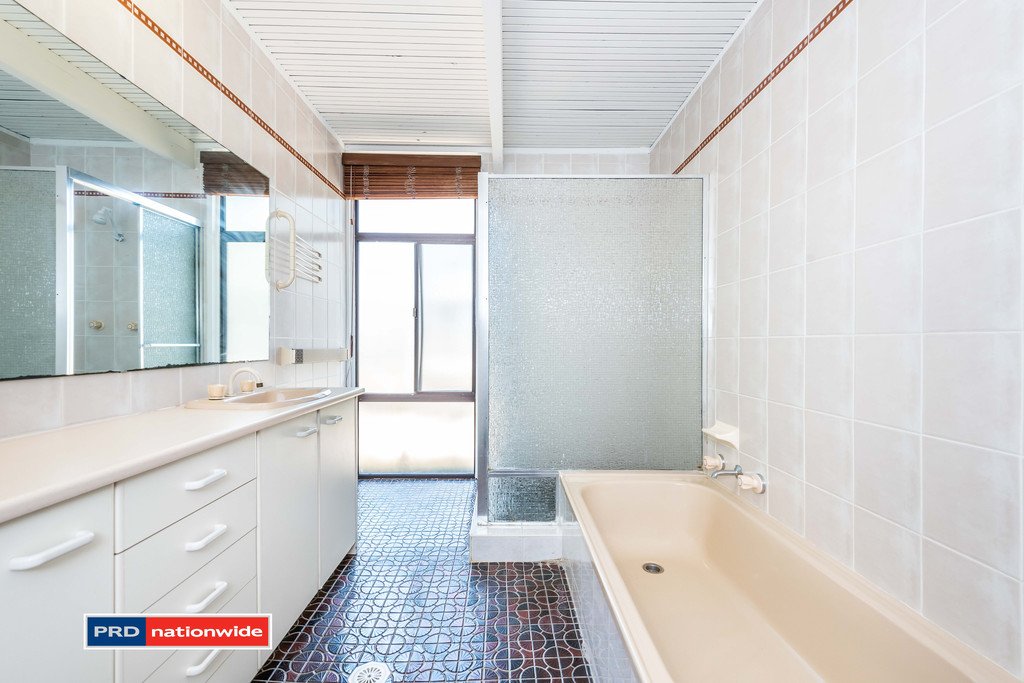 47 Yoolarai Crescent NELSON BAY 16