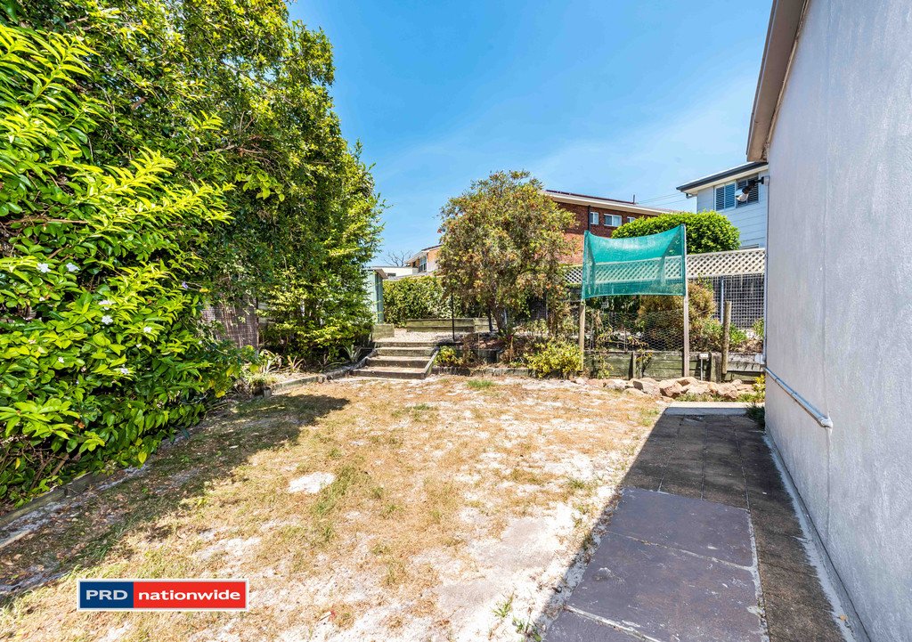 47 Yoolarai Crescent NELSON BAY 17