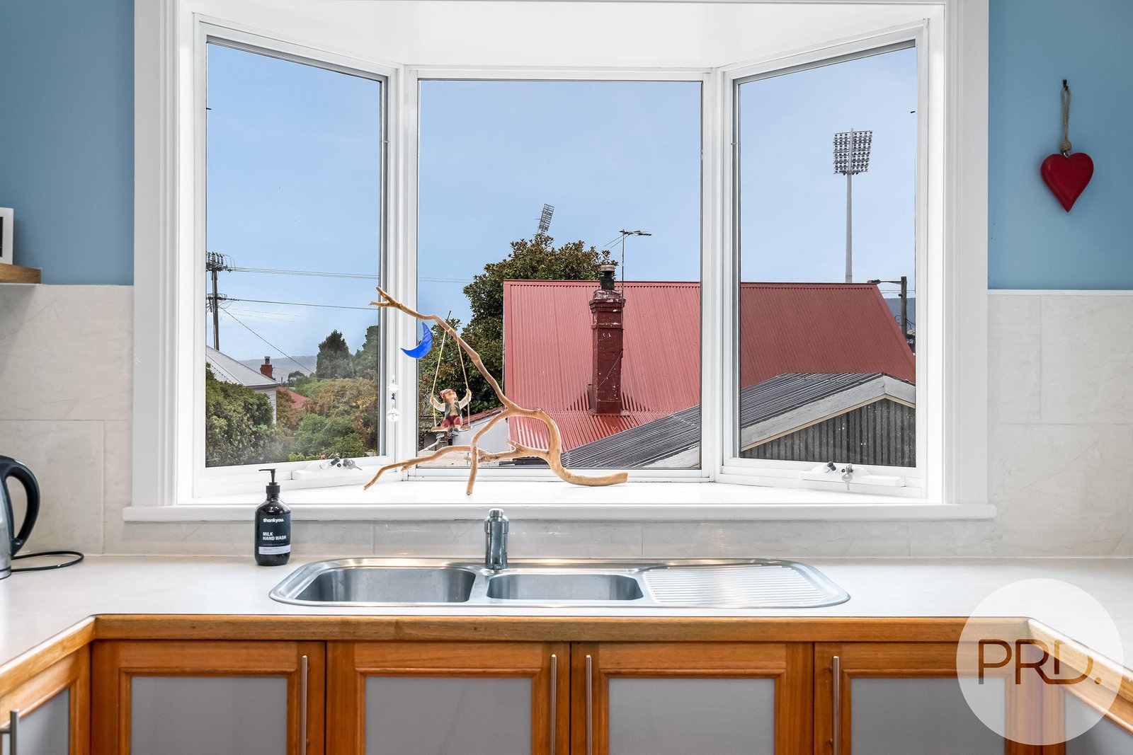 47 York Street BELLERIVE 9