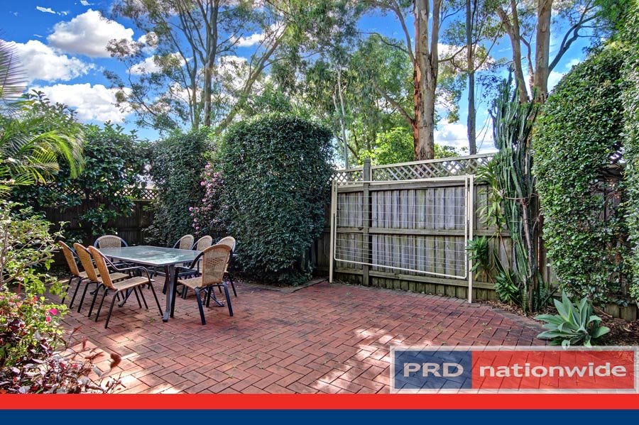 4/70-72 Oatley Avenue OATLEY 10