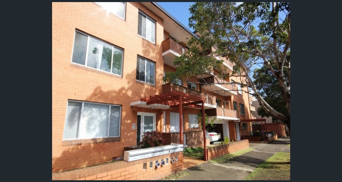 4/70-76 Carlton Parade CARLTON 1