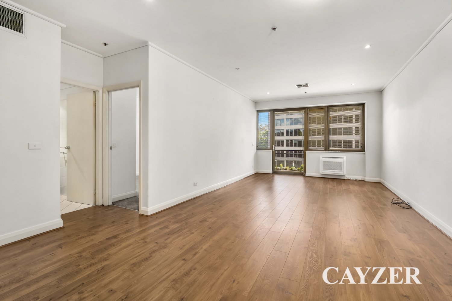 Gallery: 4/70 Albert Road
