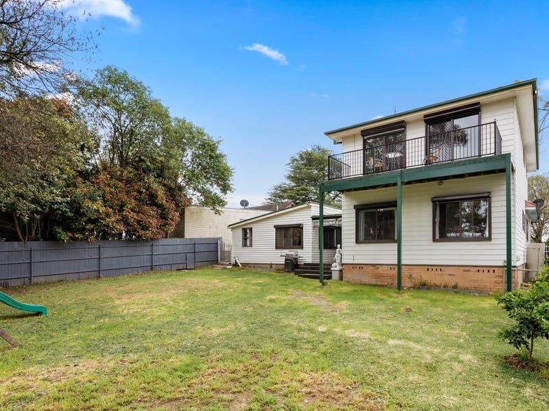 470 Great Western Highway FAULCONBRIDGE 12