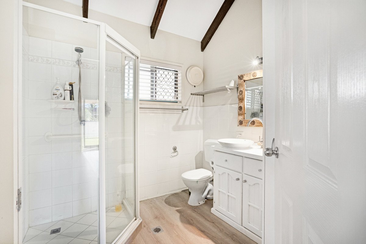 4/70 Mattocks Road Varsity Lakes 9