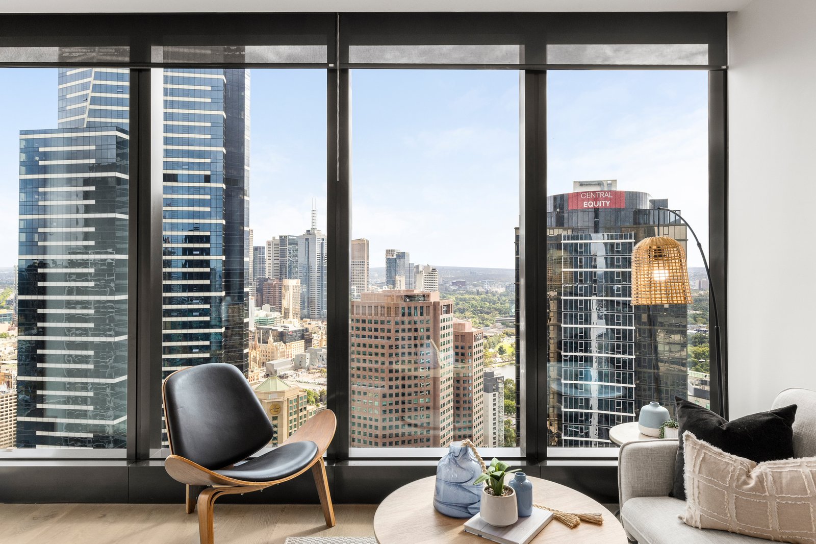 Gallery: 4704/70 Southbank Boulevard