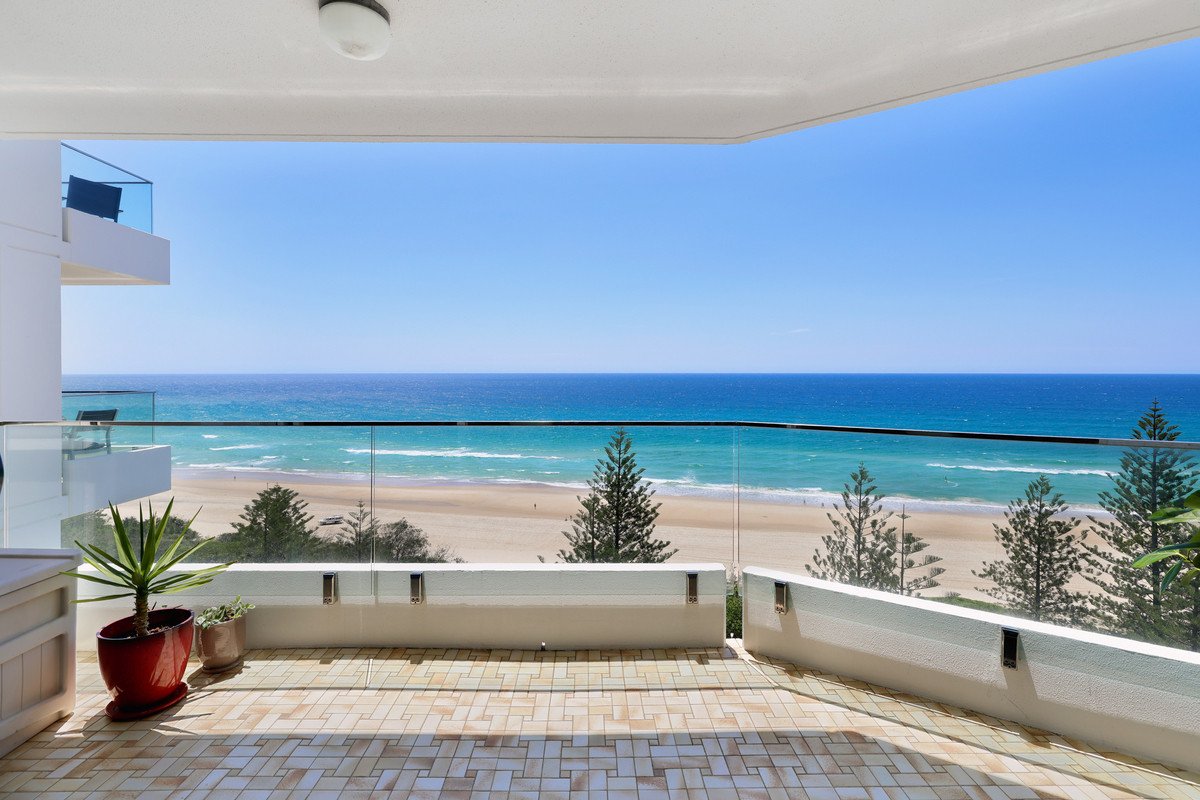 47/114 The Esplanade BURLEIGH HEADS 7