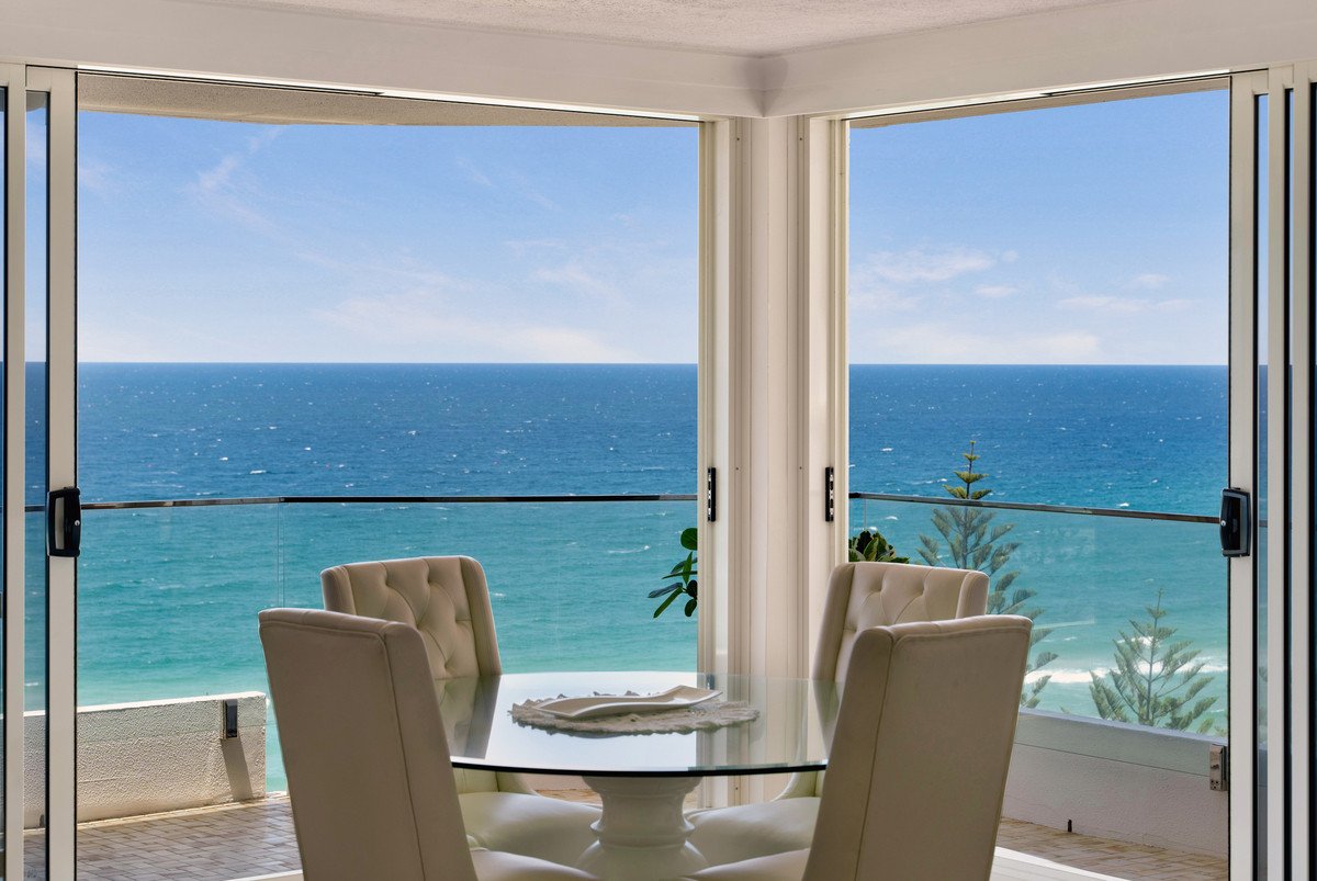 47/114 The Esplanade BURLEIGH HEADS 8