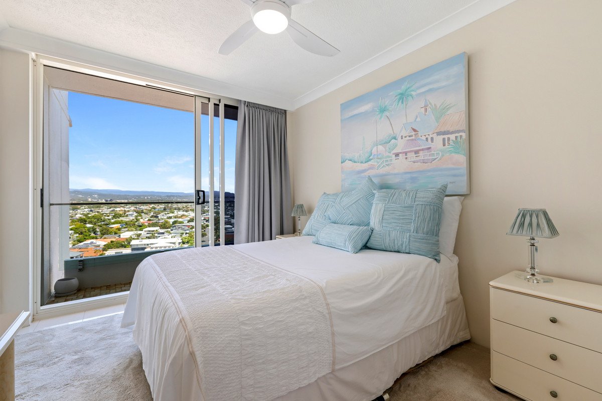 47/114 The Esplanade BURLEIGH HEADS 15