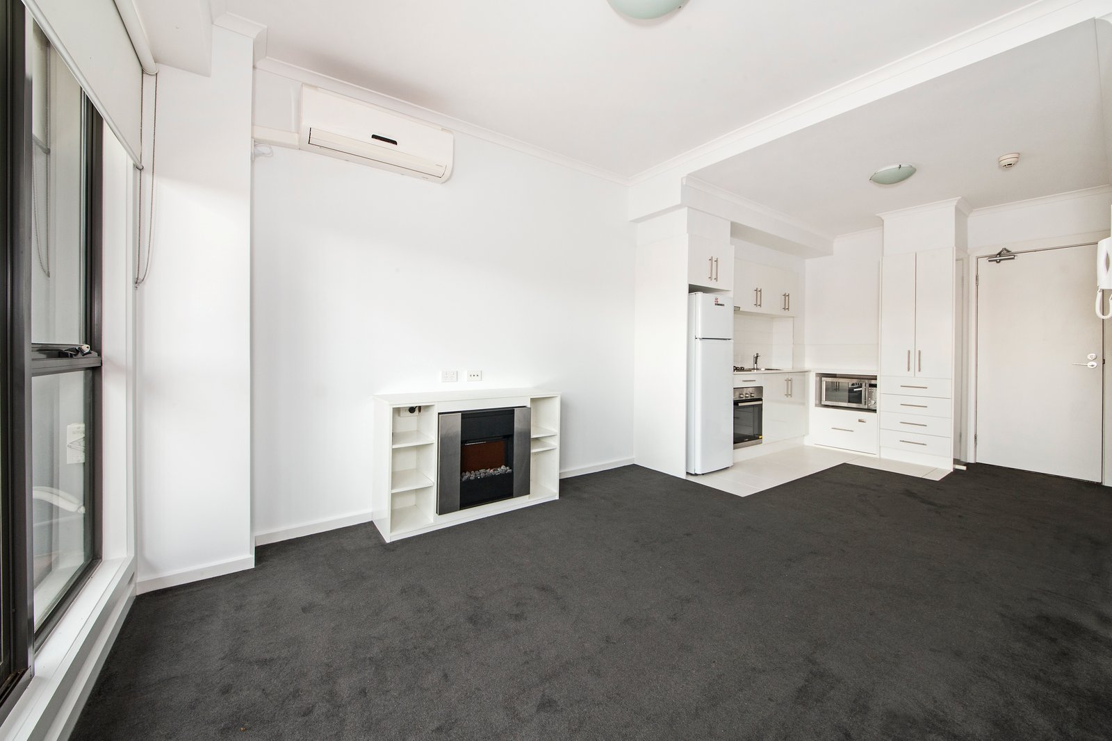Gallery: 4/72 Bay Road