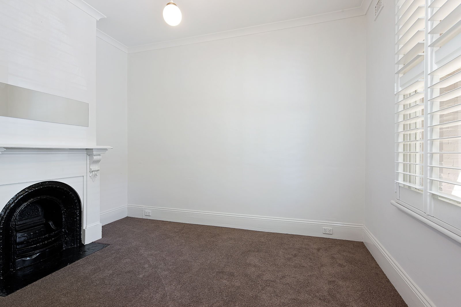 Gallery: 472 Bay Street