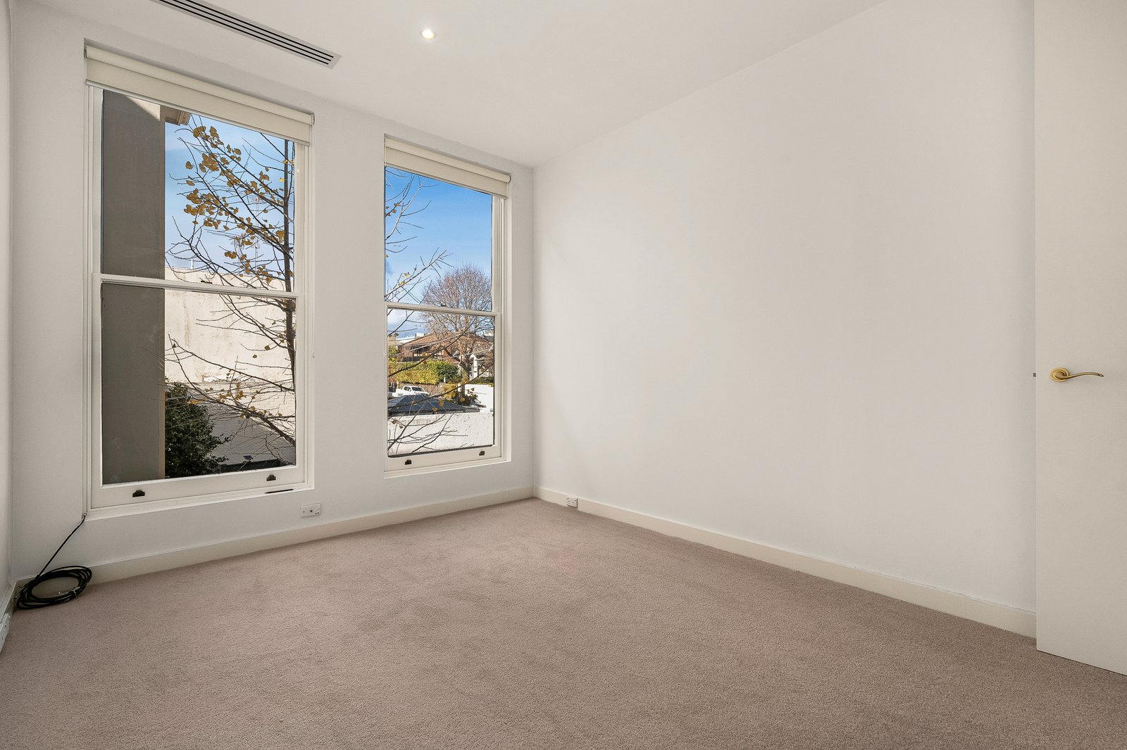 Real Estate and Property in 4/72 Mathoura Road, Toorak, VIC