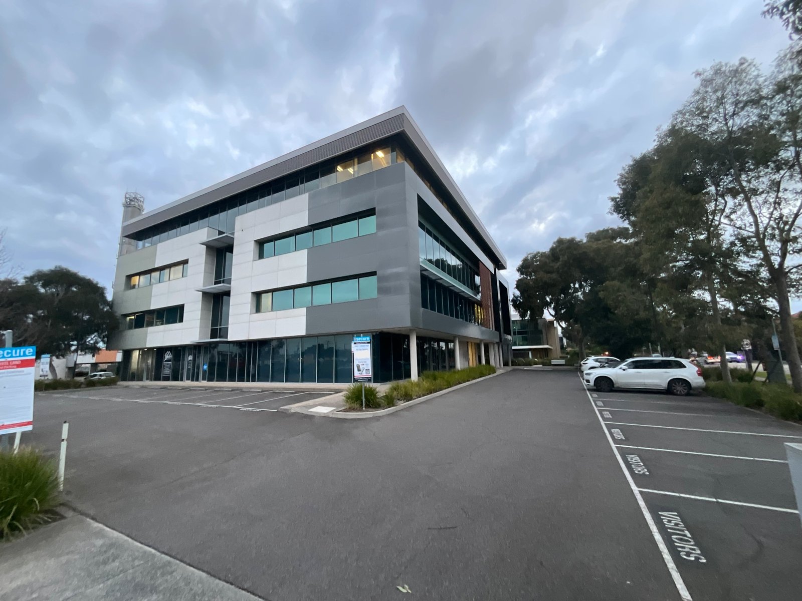 Gallery: 47/296 Bay Road