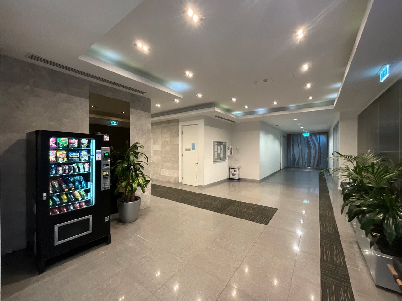 Gallery: 47/296 Bay Road
