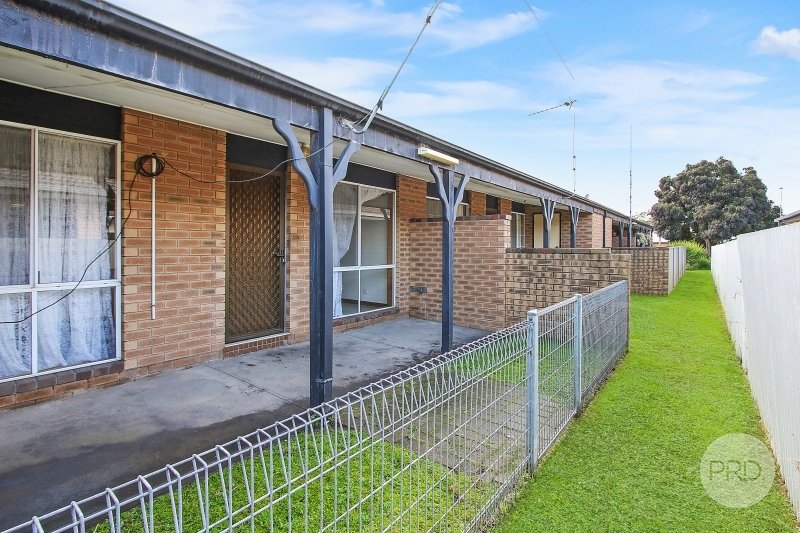 4/737 East Street EAST ALBURY 9