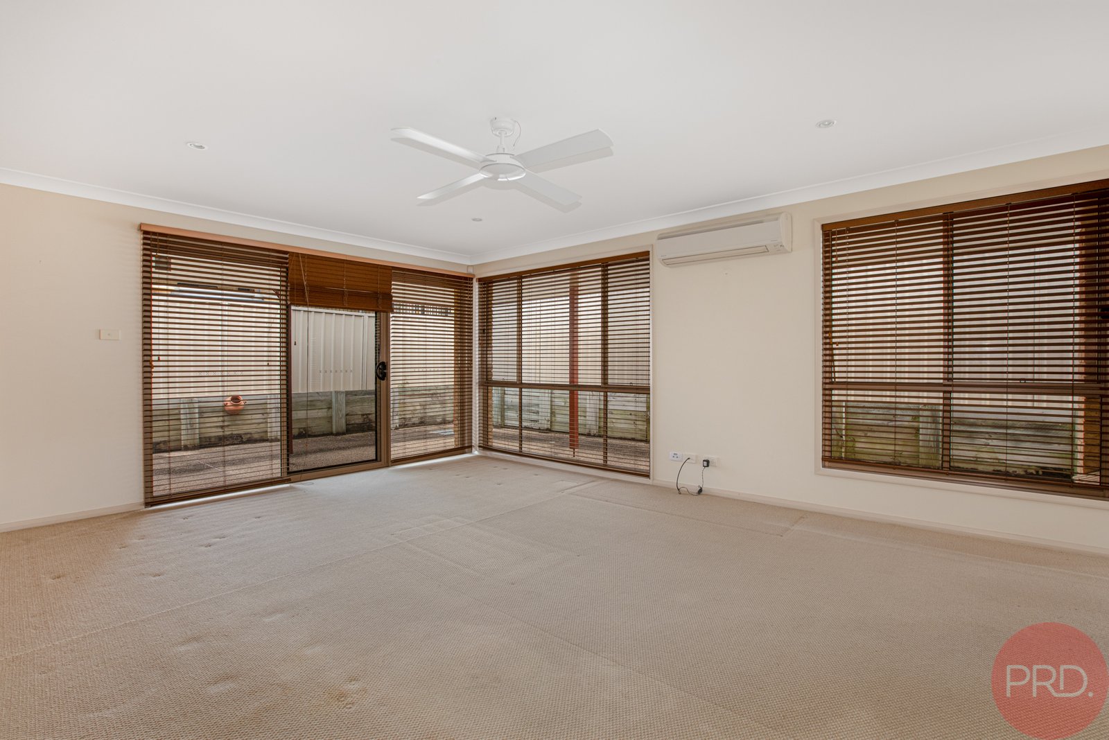 4/74-76 Worcester Drive EAST MAITLAND 3