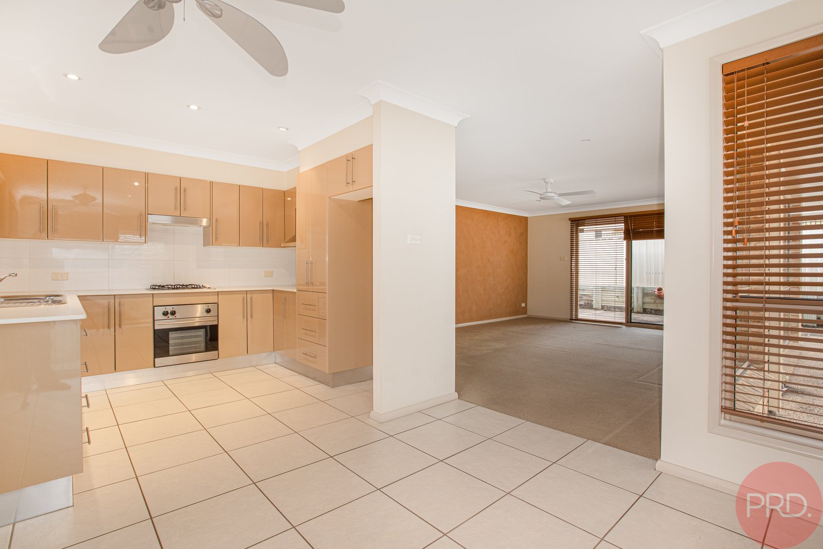 4/74-76 Worcester Drive EAST MAITLAND 5