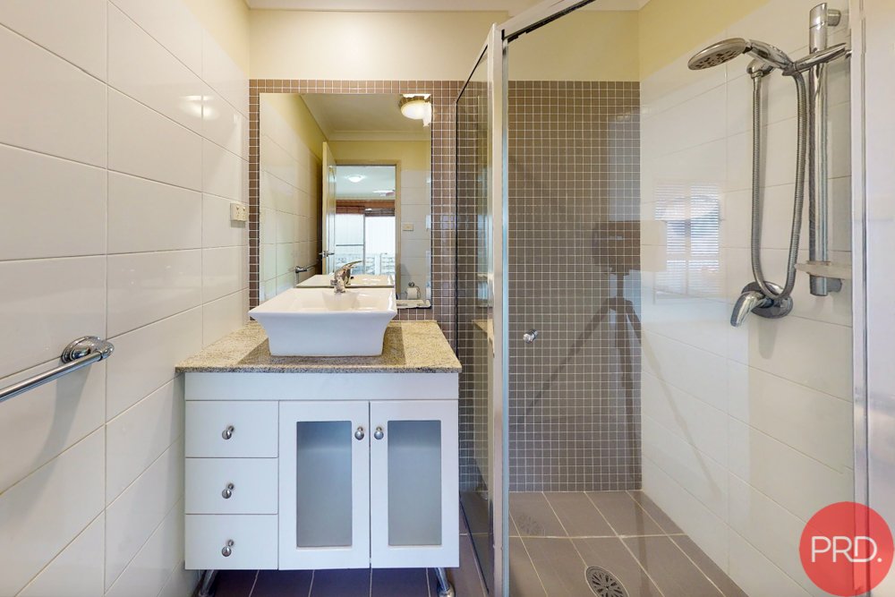 4/74-76 Worcester Drive EAST MAITLAND 9