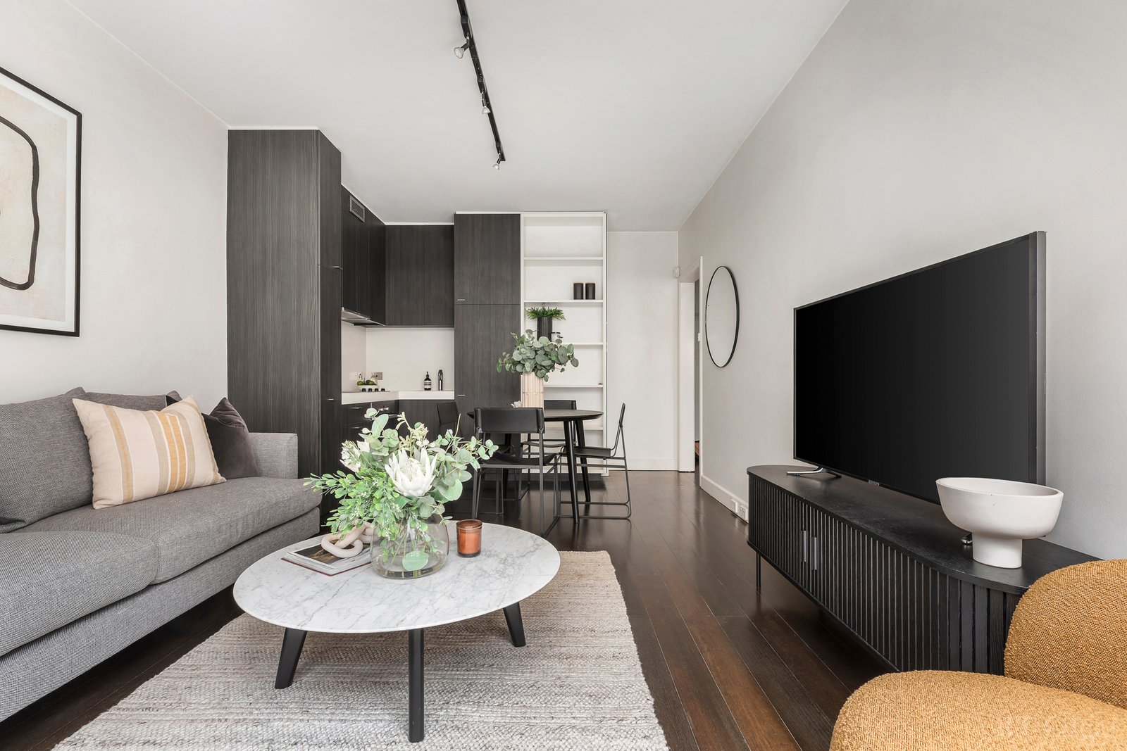 Real Estate and Property in 4/74 Mathoura Road, Toorak, VIC