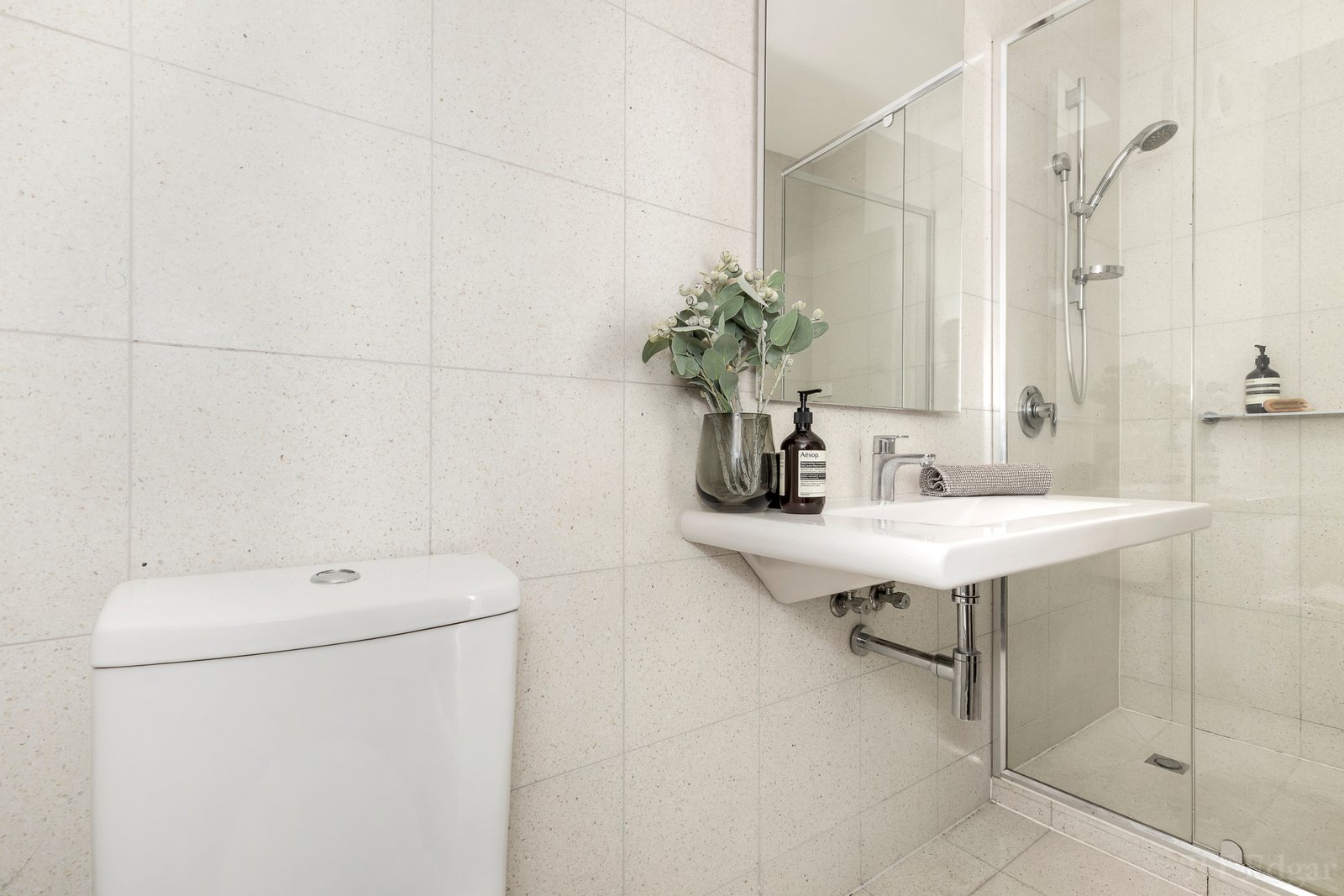 Real Estate and Property in 4/74 Mathoura Road, Toorak, VIC