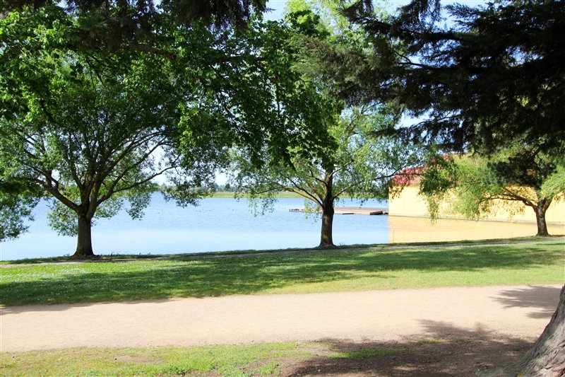 474 Wendouree Parade LAKE WENDOUREE 3