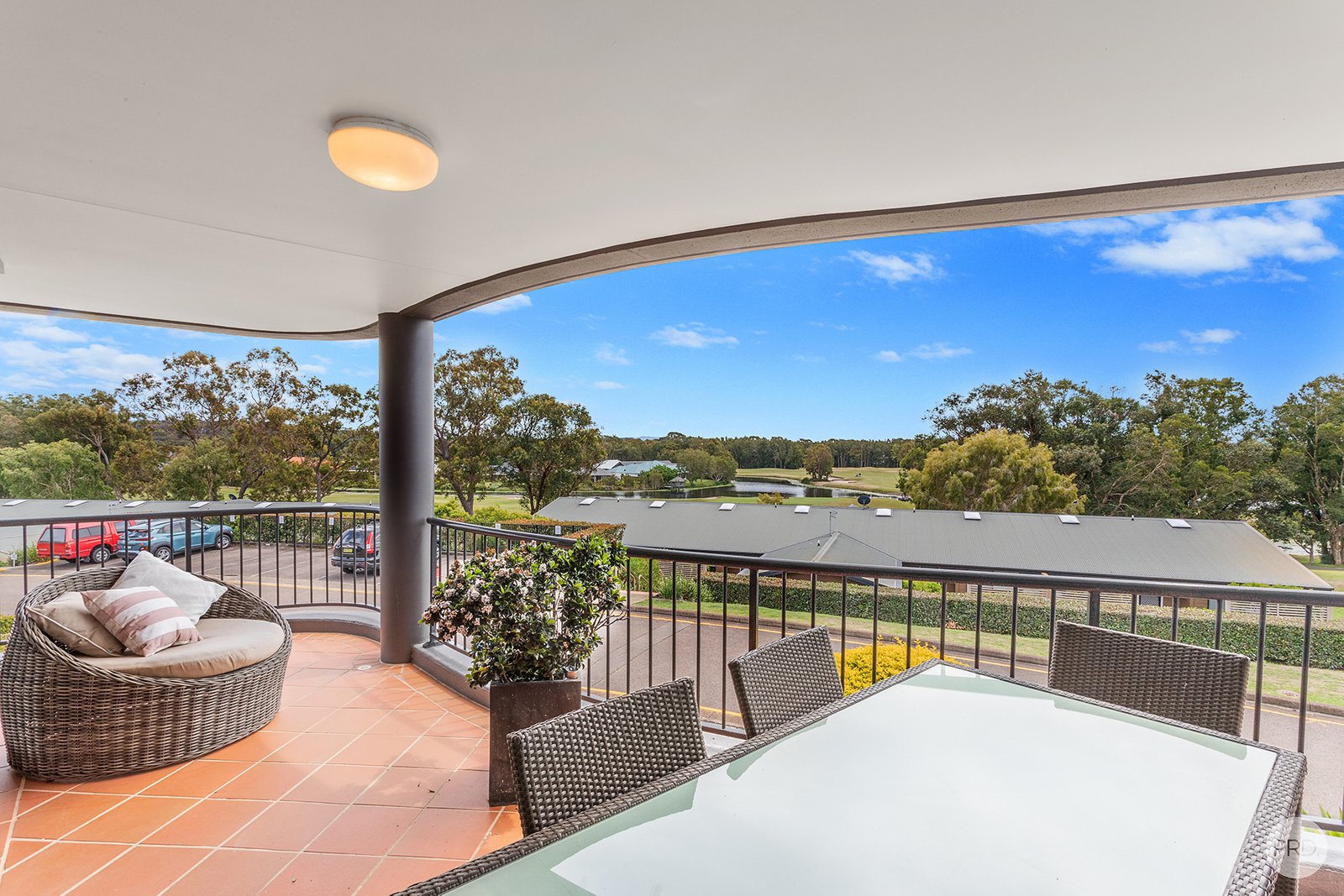 47/40 Horizons Drive SALAMANDER BAY 11
