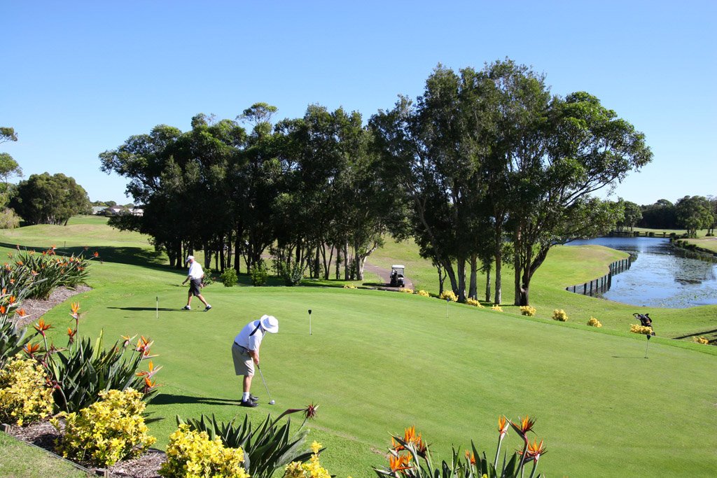 47/40 Horizons Drive SALAMANDER BAY 19