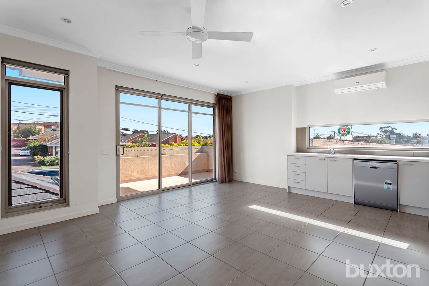 Gallery: 4/76 Chesterville Road