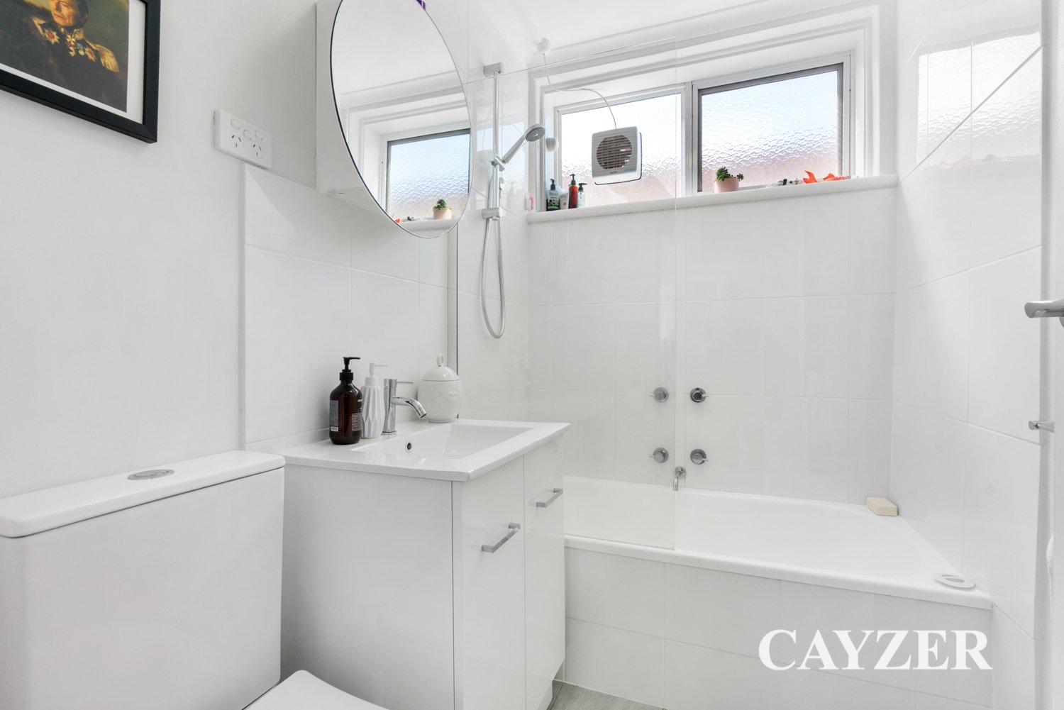 Gallery: 4/76 Crockford Street