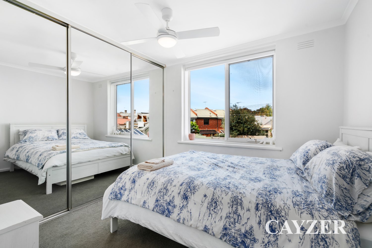 Gallery: 4/76 Crockford Street