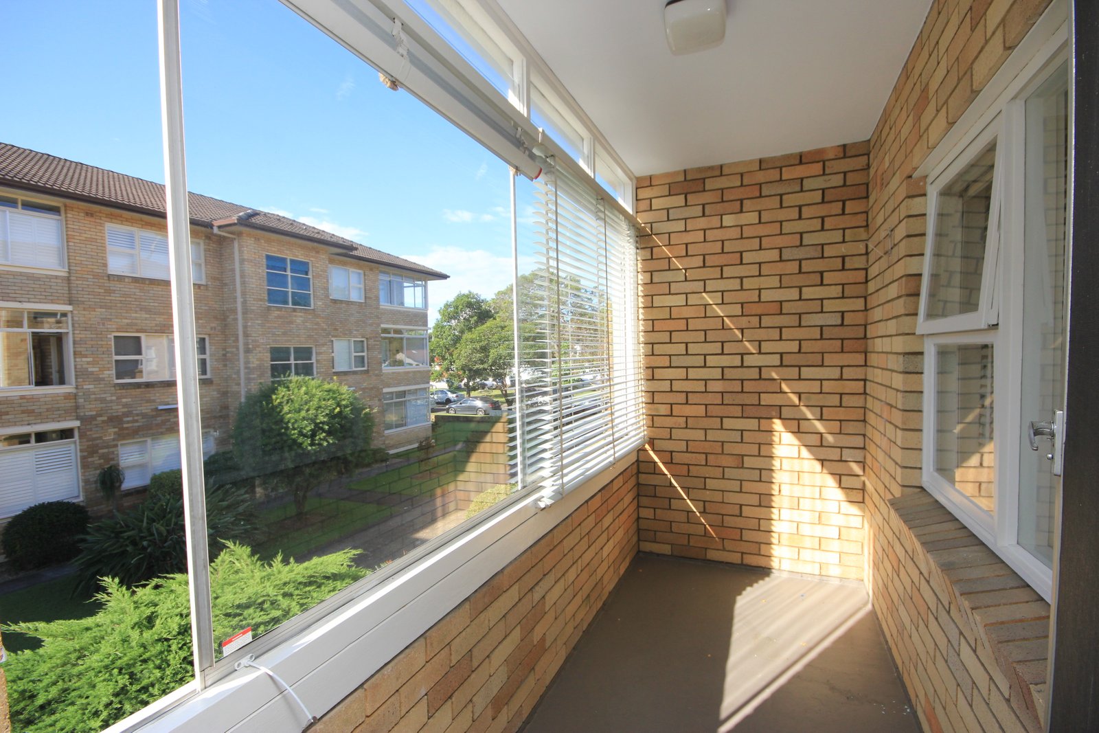 4/77 Alfred Street RAMSGATE BEACH 6