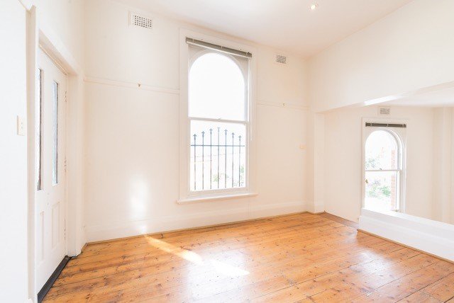 Gallery: 4/77 Barkly Street