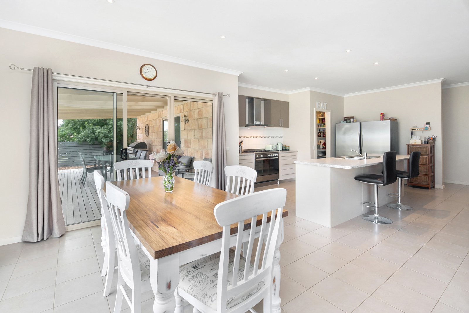 4789 Colac-Ballarat Road NAPOLEONS 4