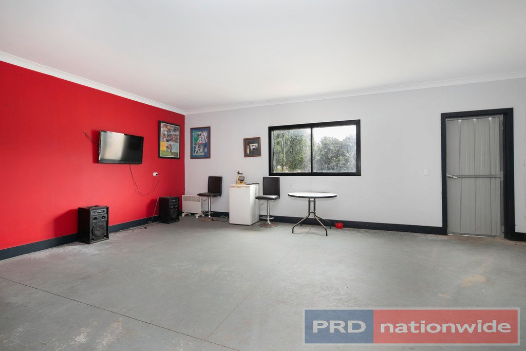 4789 Colac-Ballarat Road NAPOLEONS 17