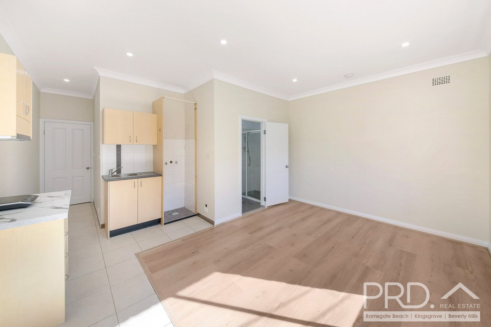 4/79 King Georges Road WILEY PARK 2