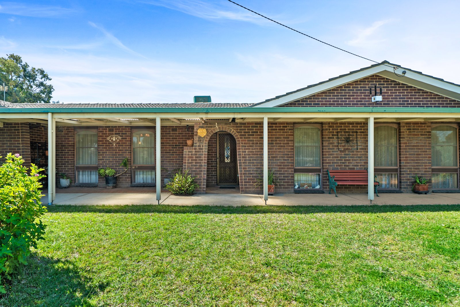 479 Lake Albert Road LAKE ALBERT 2