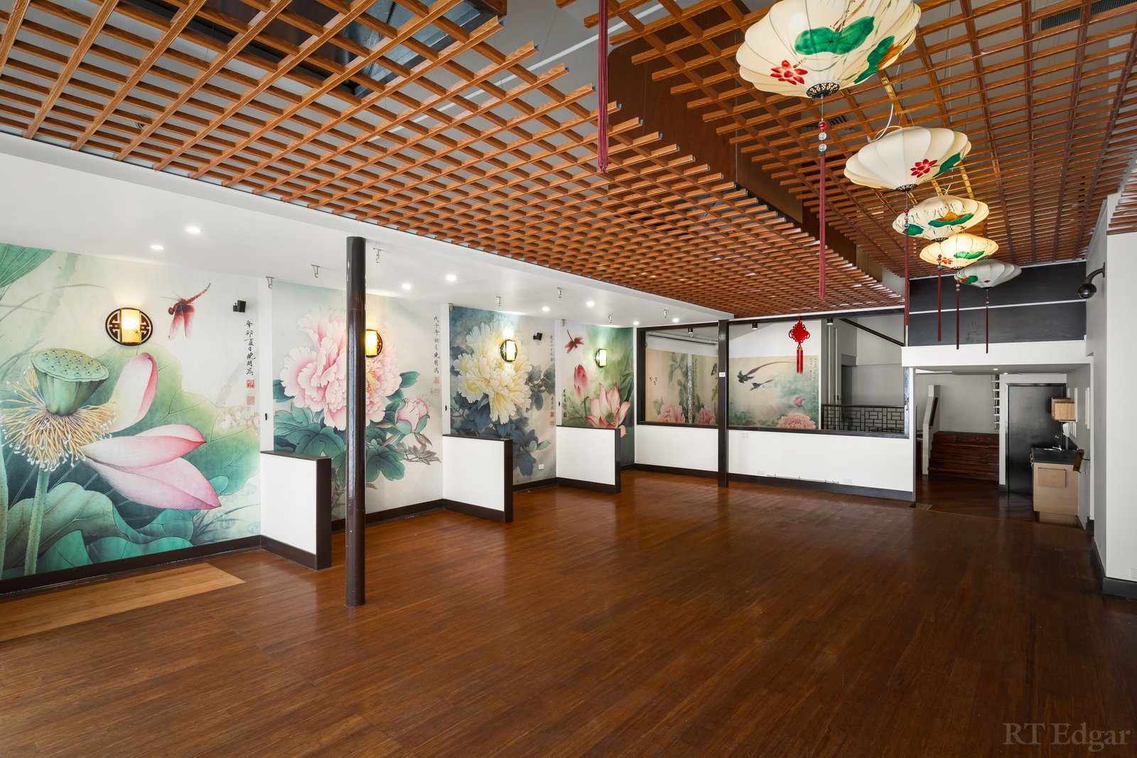 Real Estate and Property in 479 Riversdale Road, Hawthorn East, VIC