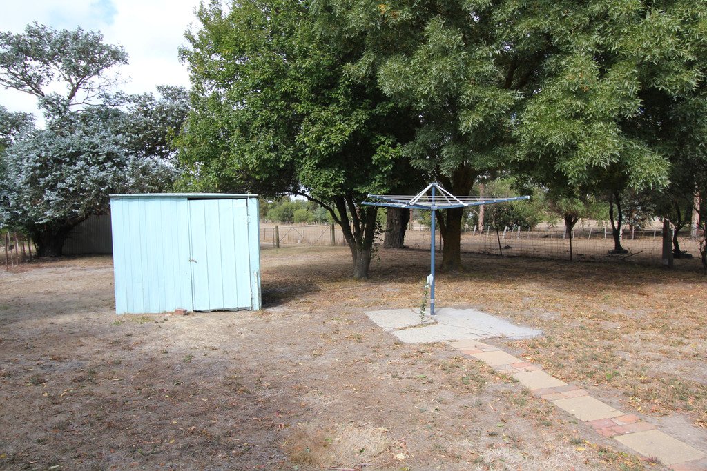 479A Bells Road SMYTHES CREEK 11